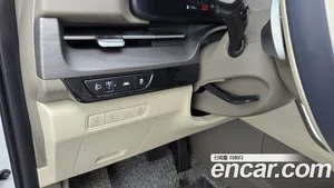 Kia Carnival, 2023 — миниатюра 19