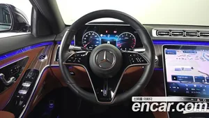 Mercedes-Benz S-Class, 2023 — миниатюра 13