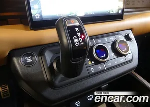 Land Rover Defender, 2023 — миниатюра 7