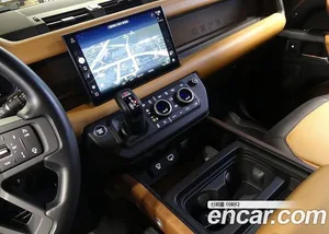Land Rover Defender, 2023 — миниатюра 13