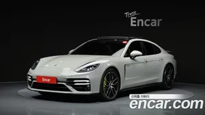 Porsche Panamera, 2023 — миниатюра 1