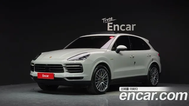 Porsche Cayenne, 2023 — фото автомобиля из Кореи