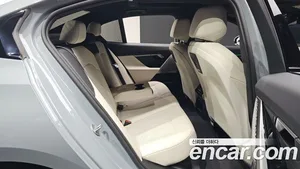 BMW 5-Series, 2025 — миниатюра 17