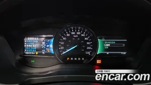 Ford Explorer, 2019 — миниатюра 11
