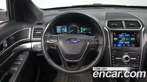 Ford Explorer, 2019 — миниатюра 19