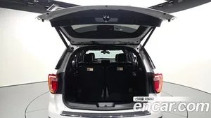 Ford Explorer, 2019 — миниатюра 26