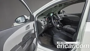 Chevrolet Aveo, 2015 — миниатюра 11