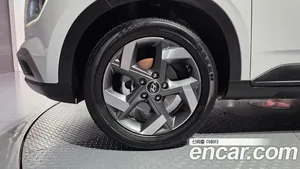 Hyundai Venue, 2023 — миниатюра 5
