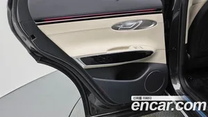 Genesis GV70, 2025 — миниатюра 15