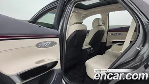 Genesis GV70, 2025 — миниатюра 29