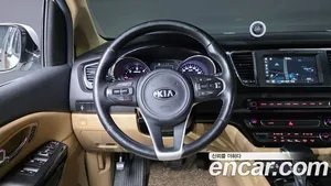 Kia Carnival, 2016 — миниатюра 20