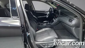 Genesis G70, 2019 — миниатюра 16