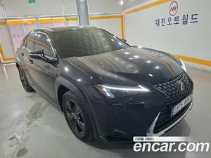 Lexus UX, 2024 — миниатюра 6