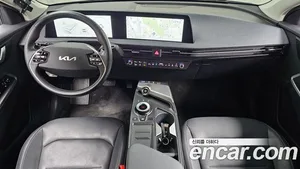 Kia EV6, 2023 — миниатюра 10