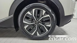 Kia EV6, 2023 — миниатюра 7