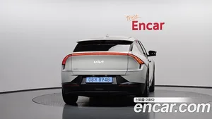 Kia EV6, 2023 — миниатюра 4