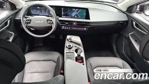 Kia EV6, 2023 — миниатюра 10