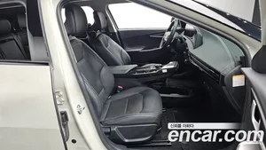 Kia EV6, 2023 — миниатюра 16