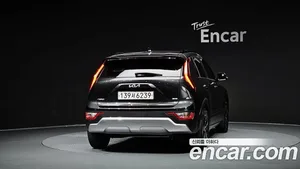 Kia Niro, 2023 — миниатюра 4
