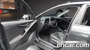 Kia Niro, 2023 — миниатюра 13