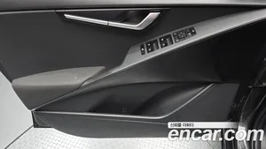 Kia Niro, 2023 — миниатюра 14