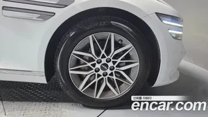Genesis G80, 2025 — миниатюра 7