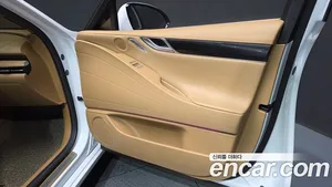 Genesis G80, 2025 — миниатюра 14
