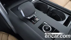 Land Rover Discovery, 2025 — миниатюра 12