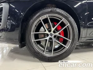 Porsche Macan, 2022 — миниатюра 15