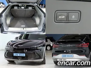 Genesis GV60, 2022 — миниатюра 16