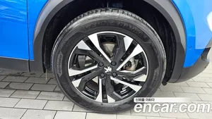 Peugeot 2008, 2023 — миниатюра 7