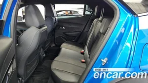 Peugeot 2008, 2023 — миниатюра 16