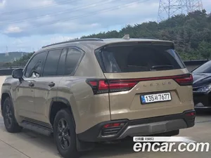 Lexus LX, 2025 — миниатюра 3