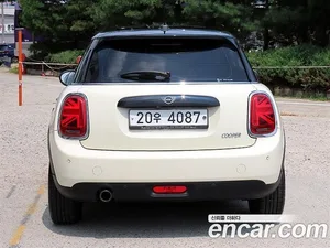 Mini Cooper, 2018 — миниатюра 4