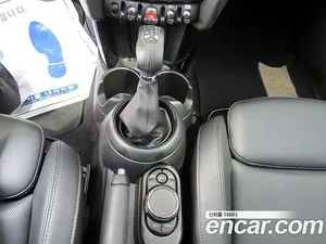 Mini Cooper, 2018 — миниатюра 11