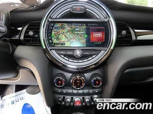Mini Cooper, 2018 — миниатюра 13