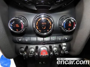 Mini Cooper, 2018 — миниатюра 14