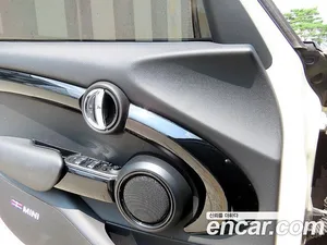 Mini Cooper, 2018 — миниатюра 19