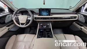 Lincoln Aviator, 2023 — миниатюра 10