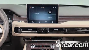 Lincoln Aviator, 2023 — миниатюра 20