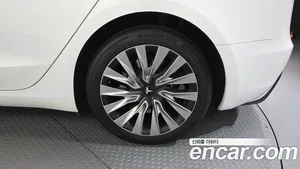 Tesla Model 3, 2024 — миниатюра 7
