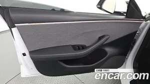 Tesla Model 3, 2024 — миниатюра 14