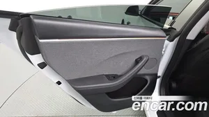 Tesla Model 3, 2024 — миниатюра 15