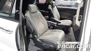 Kia Carnival, 2023 — миниатюра 18