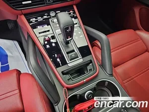 Porsche Cayenne, 2023 — миниатюра 8