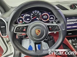 Porsche Cayenne, 2023 — миниатюра 9