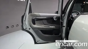 Mini Countryman, 2023 — миниатюра 15