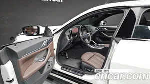 BMW i4, 2023 — миниатюра 13