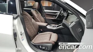 BMW i4, 2023 — миниатюра 18