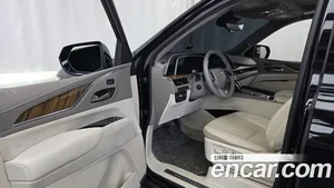 Cadillac Escalade, 2021 — миниатюра 10